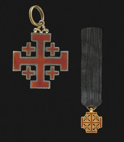 null VATICAN 
ORDRE DU SAINT SÉPULCRE, recréé en 1847.
Croix de chevalier modèle...