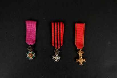 null BELGIQUE 
Trois miniatures dont :
- Croix de chevalier de l’ordre de Léopold...