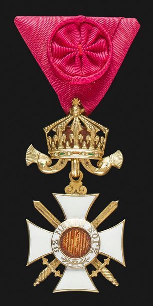 null BULGARIE
ORDRE DE SAINT ALEXANDRE, créé en 1881. 
Croix de 4e classe (officier)...