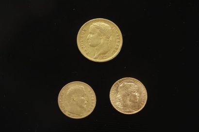 null Lot de 3 pièces françaises en or:
- 1 piece 40 Francs en or. TypeNapoéon 1er...