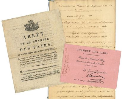 null CENT JOURS.
7 affiches, 2 P.S. (une griffe), un manuscrit et un imprimé, 1815.

Affiches :...