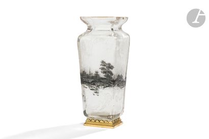 null MULLER FRÈRES CROISMARE
Paysage à l’église
Vase balustre méplat traité dans...