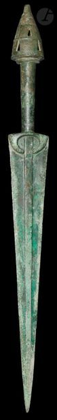 null Epée
Bronze.
Louristan, Ier millénaire av. J.-C.
Longueur : 55 cm

Provenance...