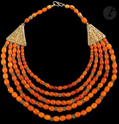 Collier de perles d’ambre, Inde du Sud, début...