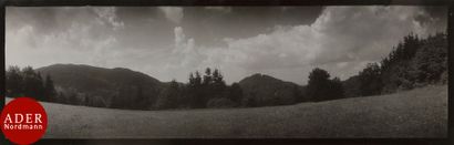 null Josef Sudek (1896-1976)

Panorama de la montagne de Solan à Beskydy, 1965. 

Épreuve...