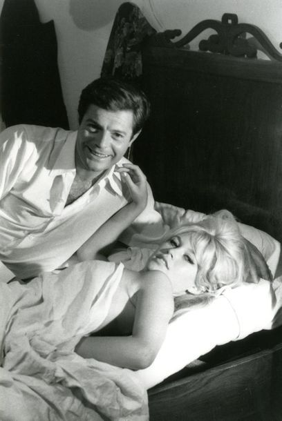 null Photographe non identifié

Brigitte Bardot et Marcello Mastroianni dans le film...