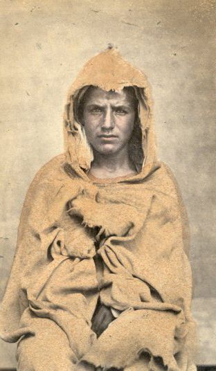 null Photographe non identifié 

Algérie, 1870

Types algériens. Mauresques. Écoliers....