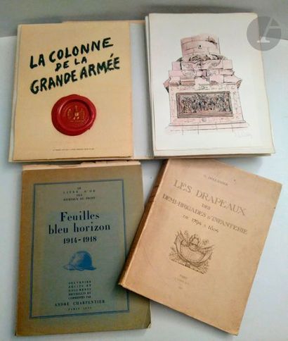 null Trois ouvrages provenant de la Bibliothèque du Général WEYGAND : 
- O. HOLLANDER
Les...