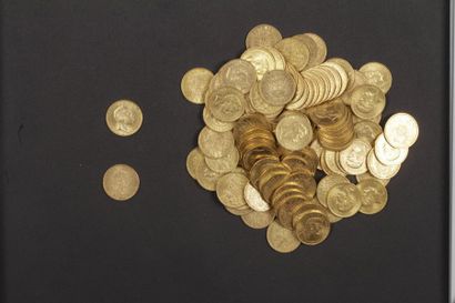 null Lot de 103 pièces en or dans un sachet numéroté 2017051 :
- 86 pièces en or...