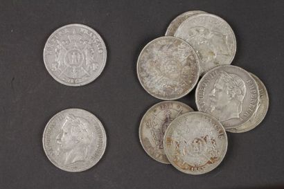 null 32 pièces de 5 Francs en argent :
- 22 pièces. Type Bonaparte Napoléon roi d'Italie...