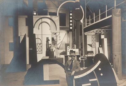 null Photographe non identifié 
L’Inhumaine de Marcel l’Herbier, 1922. 
Fernand Léger...