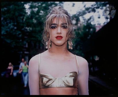 null Nan Goldin (1953)
Jimmy Paulette after the parade, New York, 1991.
Cibachrome...