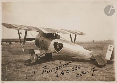 null Soldat-photographe amateur 
Camp d’aviation pendant la Première Guerre mondiale,...