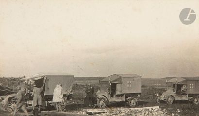 null Soldat-photographe amateur 
Camp d’aviation pendant la Première Guerre mondiale,...