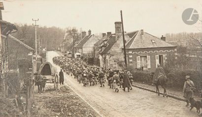 null Soldat-photographe amateur 
Camp d’aviation pendant la Première Guerre mondiale,...