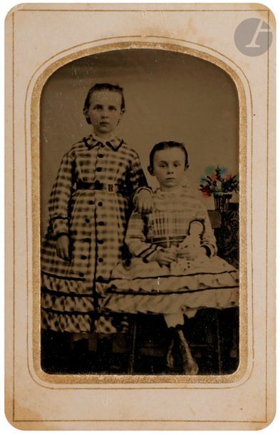 null J. Davidson - Taylord P. O. Hardford Co. 
Portraits de petites filles, c. 1870....