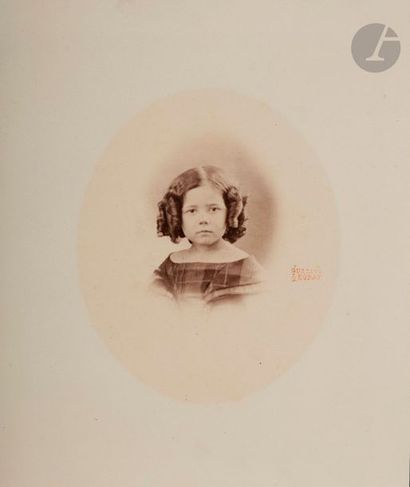 null Gustave Le Gray (1820-1884)
Portrait de jeune fille, c. 1860. 
Épreuve sur papier...