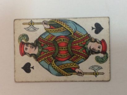null Deux jeux miniatures : anonymes, France, fin XIXe s. ; 52/52 cartes et étui...