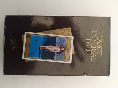 null Tarot Dali, version luxe : Comas, Barcelone, complet 78 cartes + 2, ens. lat....