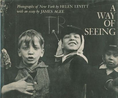 null LEVITT, HELEN (1913-2009)
A Way of Seeing. 
Photographs of New York By Helen...