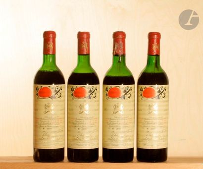 null 4 B CHÂTEAU MOUTON ROTHSCHILD (2 M.E.+; 1 M.E; 1 M.E.-; e.t.h. légères; 1 c.c....