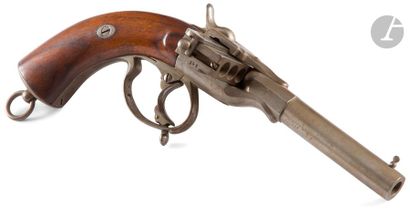 null Pistolet Harmonica Jarre du 2e type, à broche, 
six coups, calibre 9 mm 
Canon...