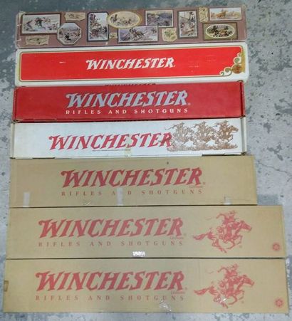 null Lot de 7 boîtes diverses pour Winchesters.