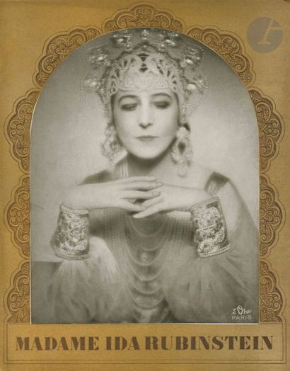 null DORA KALLMUS (dite Madame d’Ora) (1881-1963) 
8 plaquettes de Gala de Danses...