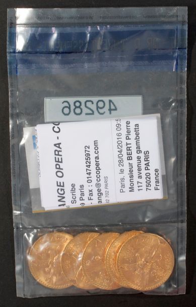 null 5 pièces de 50 Pesos en or, dans un sachet numéroté 49286
1821/1947

Frais acheteur...