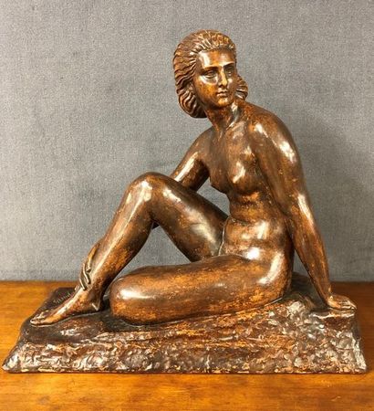 D.H. CHIPARUS (1886 - 1947) D.H. CHIPARUS (1886 - 1947)

Femme nue assise

TERRE...