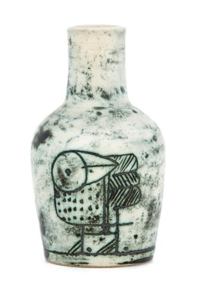 null Jacques BLIN (1920-1995)

Petit vase volatile

Céramique émaillée et gravure

Signé

H....