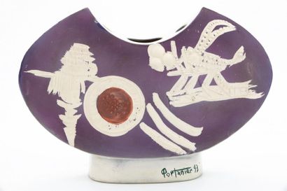 null Gilbert PORTANIER (1926)

Vase, 1993

Céramique émaillée polychrome, engobe...