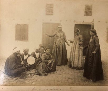 null 17- ( C) - ÉGYPTE 

" Visite à Louksor du Khédive Tewfik Pasha ", Village nubien,...