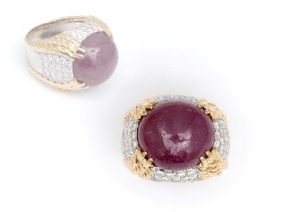 null Two-tone 750 thousandths gold ring adorned with a cabochon of root ruby in double...