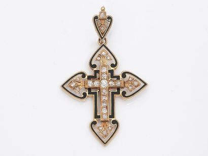 null Pendentif en or 750 millièmes, retenant une croix ornée de diamants taille ancienne...