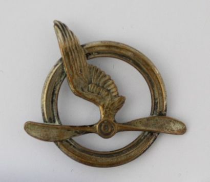 null Aircraft or Airship Crew Breast Badge

Numbered B2826. 

A.B.E. 1st GM. 



Expert...