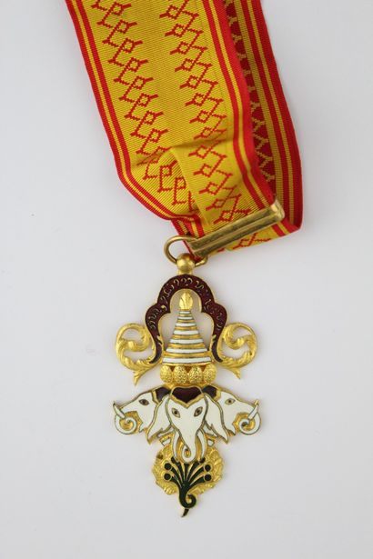 null LAOS

ORDER OF THE MILLION ELEPHANTS AND THE WHITE PARASOL

Commander's Cross...