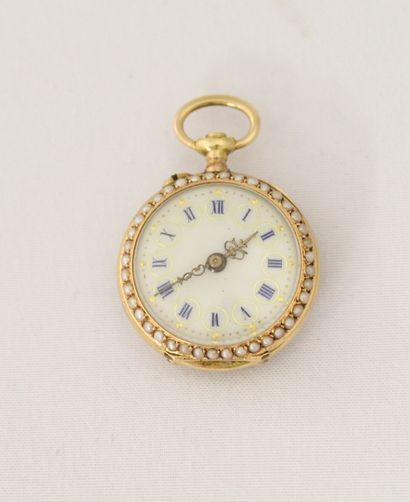null SMALL NECKWATCH, Circa 1900, in 750 Thousandths pink gold, the case set with...