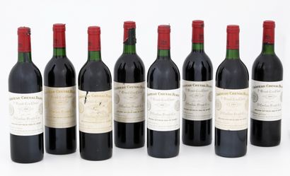 null 8 Bottles CHEVAL BLANC - Saint-Emilion

Year 1985

(3 yellowed labels, one torn,...