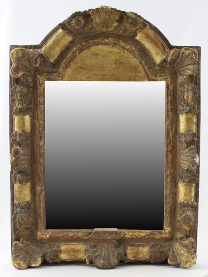 null CADRE maçonnique transformé en miroir d'Epoque XVIIIème en bois sculpté et doré...