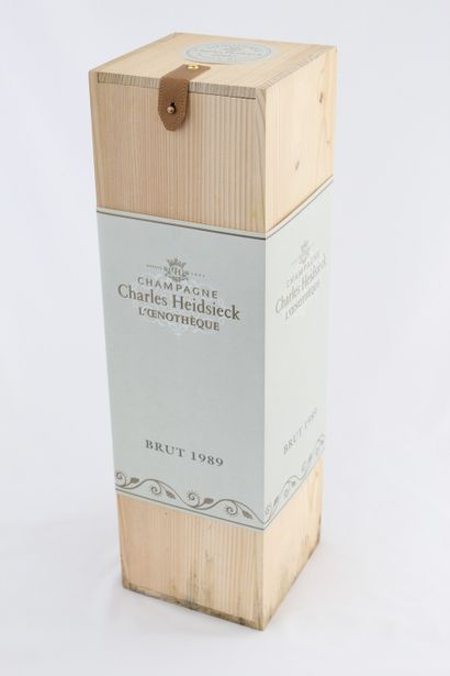null 1 JEROBOAM DE CHAMPAGNE CHARLES HEIDSIECK CUVEE L'OENOTHEQUE 1989



Expert...