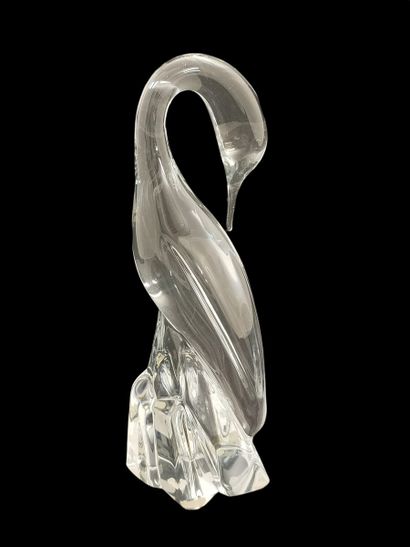 null DAUM FRANCE - STATUETTE DE CYGNE en cristal blanc moulé Circa 1960 

H. 28 cm

Marque...