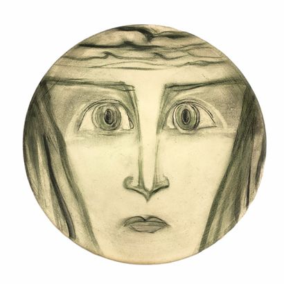null Anton PRINNER (1902-1983) Atelier du TAPIS VERT

Assiette visage aux yeux ouverts

Céramique...