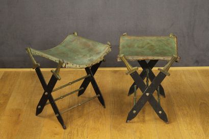 null PAIR OF TABOURETS of Neoclassical style of the XXth century of folding form...