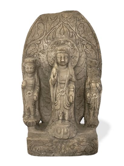 null CHINE de style Archaïque

STELE en pierre sculpté à décor de déesses et ses...