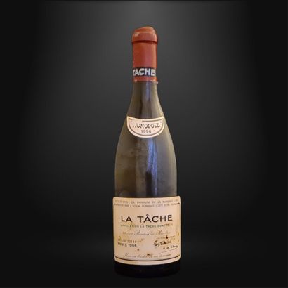 null 1 BOTTLE LA TACHE 1996 - Domaine de la Romanee-Conti

(Label slightly stained)



Lot...