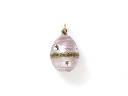 MINIATURE EGG PENDANT in gold with translucent...