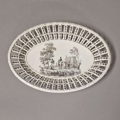null LEGROS D'ANIZY A CREIL - SMALL OVAL PLATEAU with basketry wing in fine earthenware...