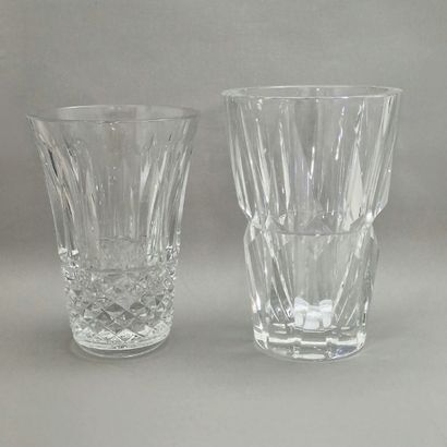 null SAINT LOUIS - 2 VASES, Circa 1970 in cut white crystal 
Mark with stylus 
H....