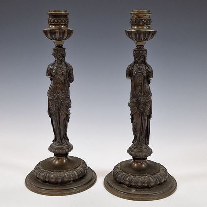  Ferdinand BARBEDIENNE (1810-1892) - PAIR OF Empire-style FLAMBEAUX in patinated... Gazette Drouot